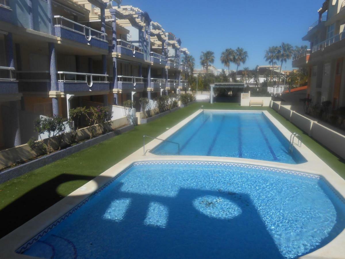 Delfines II Solo Familias Serviplaya Playa De Xeraco Exterior photo